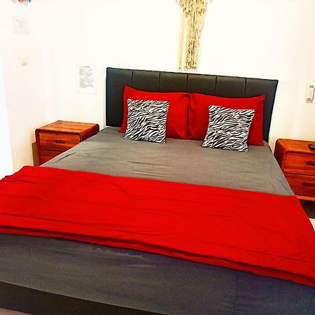 Loka Anyar Guest House 캐로보칸 외부 사진