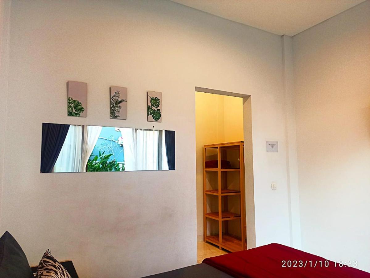 Loka Anyar Guest House 캐로보칸 외부 사진