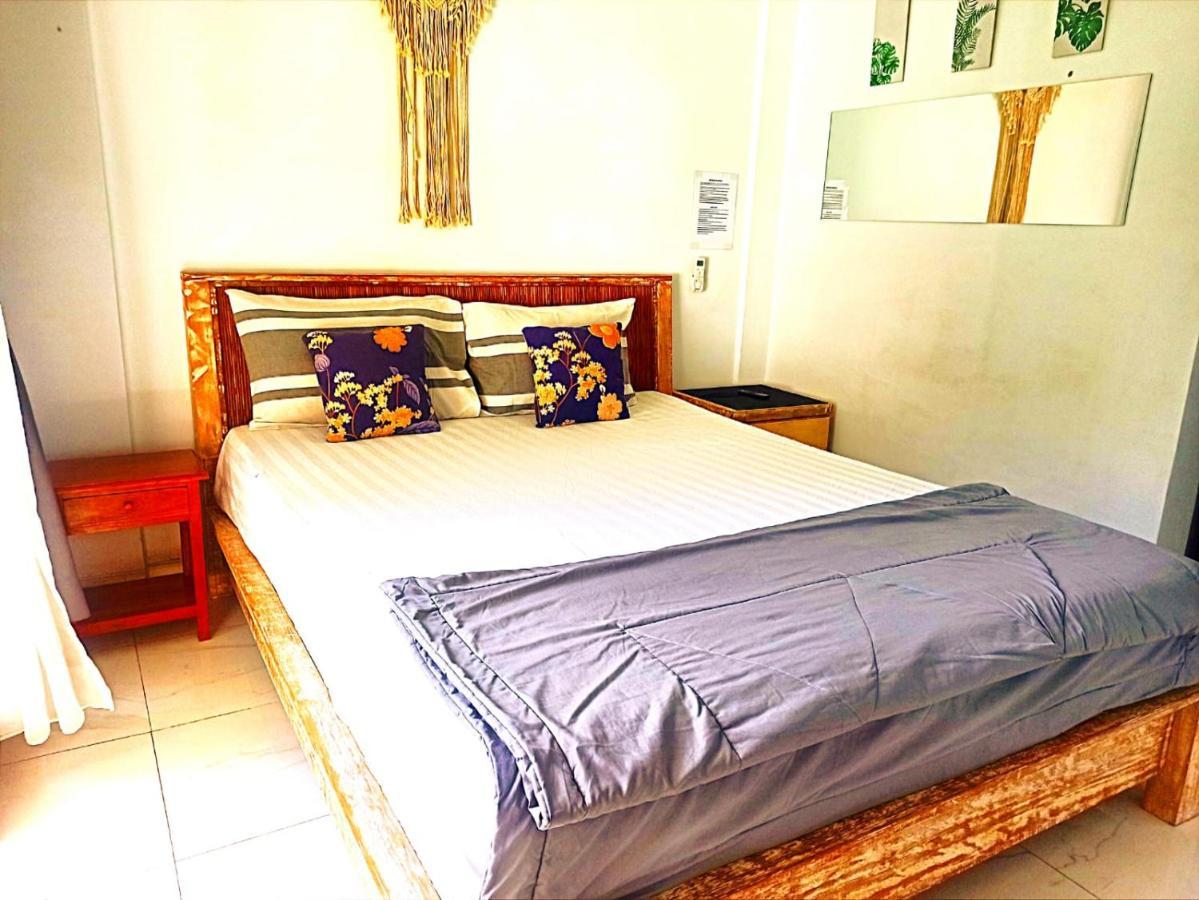 Loka Anyar Guest House 캐로보칸 외부 사진