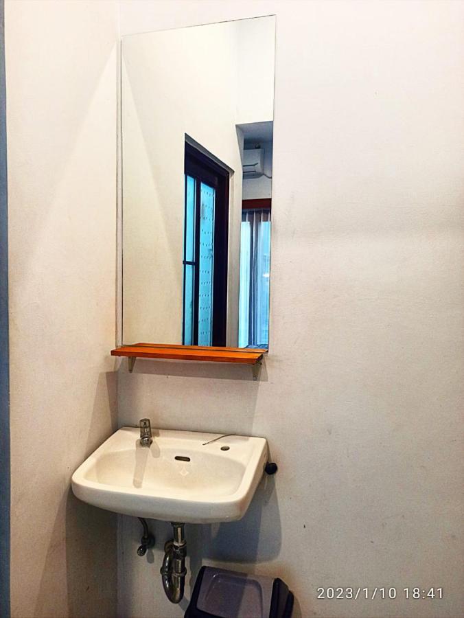 Loka Anyar Guest House 캐로보칸 외부 사진