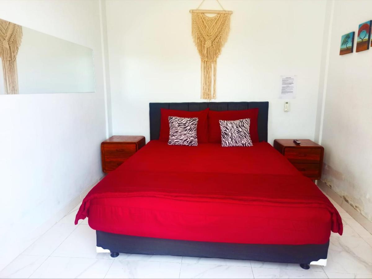 Loka Anyar Guest House 캐로보칸 외부 사진