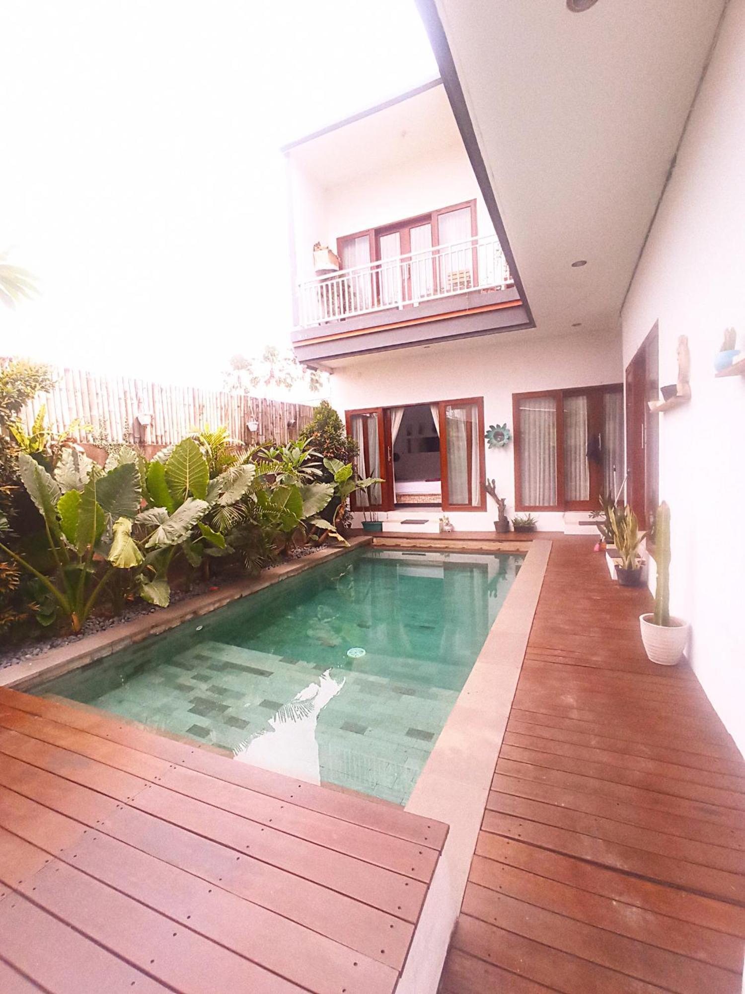 Loka Anyar Guest House 캐로보칸 외부 사진